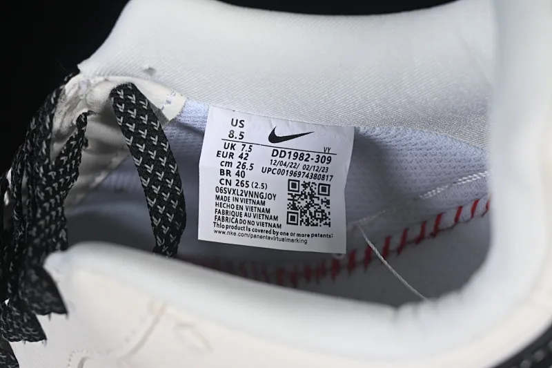 All categories Nk Air Force 1 Air Force series Nk Air Force 1 Low Air Force low-top Nike Air Force 1'07 Low Balenciaga co-branded four silver hooks Air Force 1 low-top casual sneakers DD1928-309